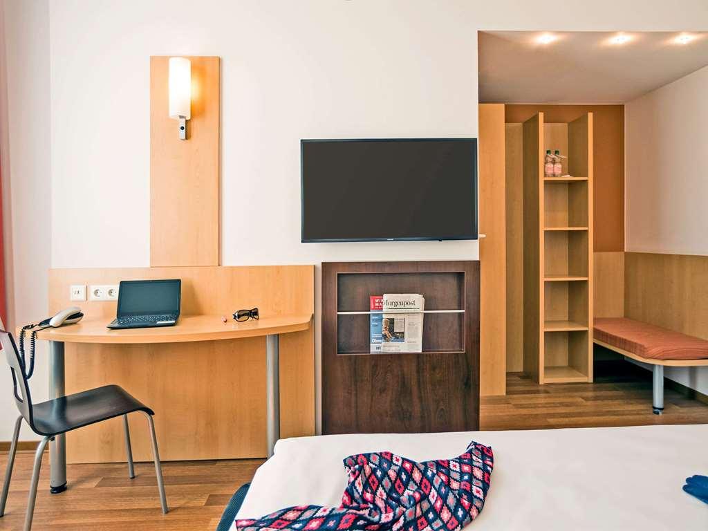 Ibis Berlin City Sued Phòng bức ảnh
