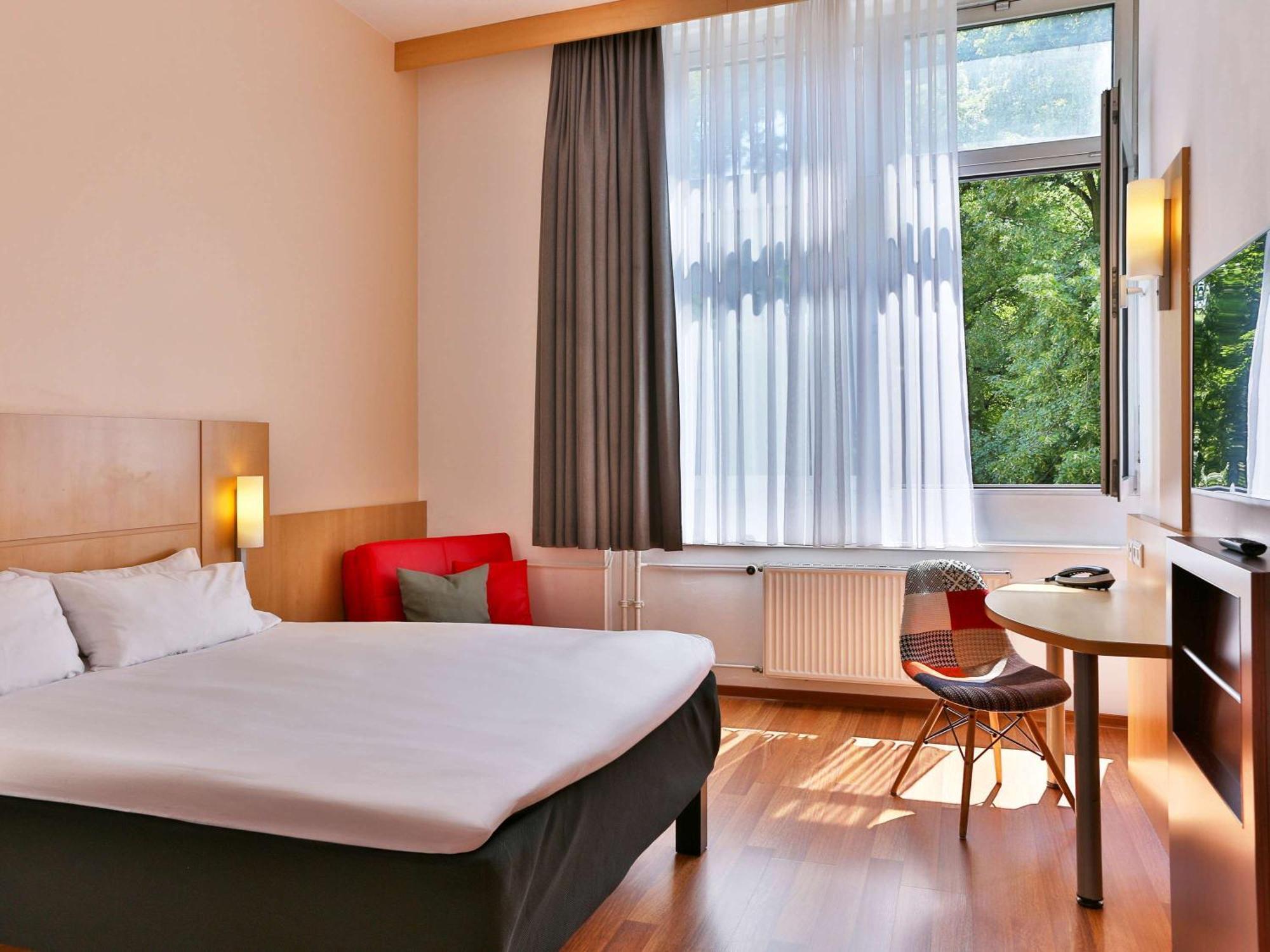 Ibis Berlin City Sued Ngoại thất bức ảnh